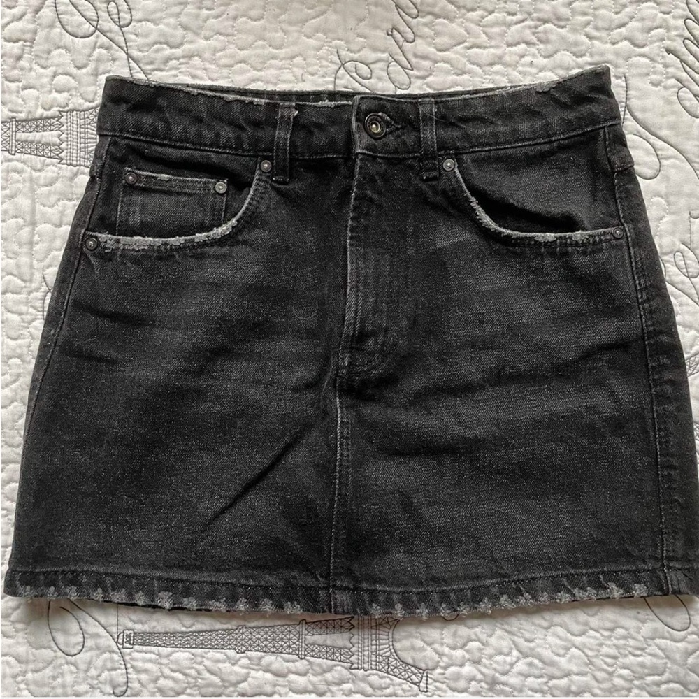 Black Distressed Jean Zara skirt